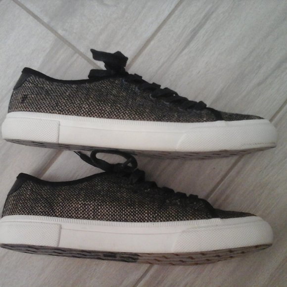 Frye Black & Beige Tweed Low Profile Tie Sneaker.  Size 6.5 M - Picture 4 of 7
